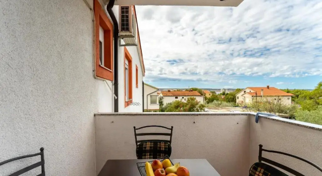Студия с балконом и с видом на море Argyruntum Apartments
