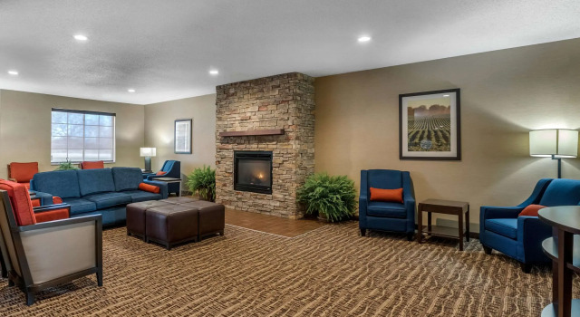 Comfort Suites, Réserver Hôtel Cedar Falls 