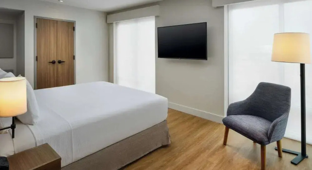 Люкс c 1 комнатой Hyatt Place Melbourne Airport