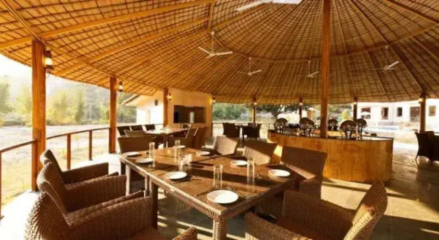Corbett River Creek by Harmony Hotels & Resorts, Boek Hotel Marchula 