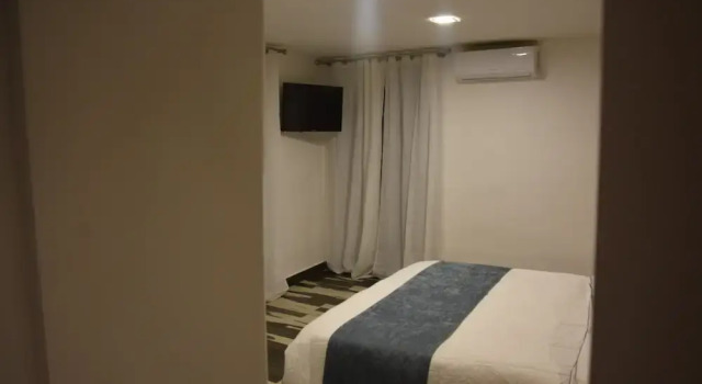 Номер Deluxe Napoli Central Stay