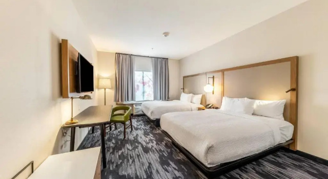 Четырёхместный номер Standard Fairfield Inn & Suites by Marriott Gainesville I-35