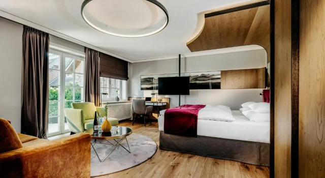 Полулюкс Relais & Châteaux Landhaus Stricker