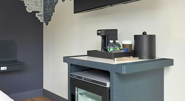Двухместный номер с видом на воду Aloft by Marriott Portland Downtown Waterfront ME