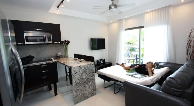 PACIFIC SUITES Boutique Hotel & Bistro