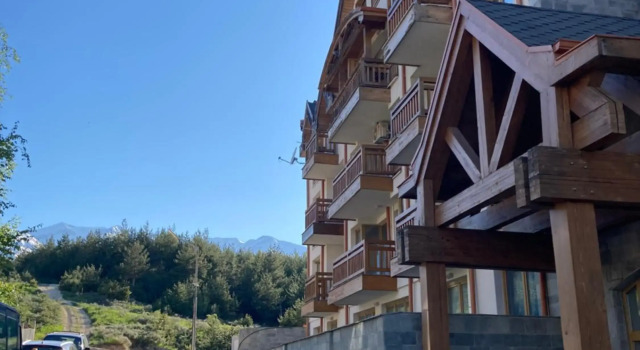 Mirabell Studio Bansko - Amazing view & fireplace, Prenota Hotel Hotel a Blagoevgrad con parcheggio, Parcheggio