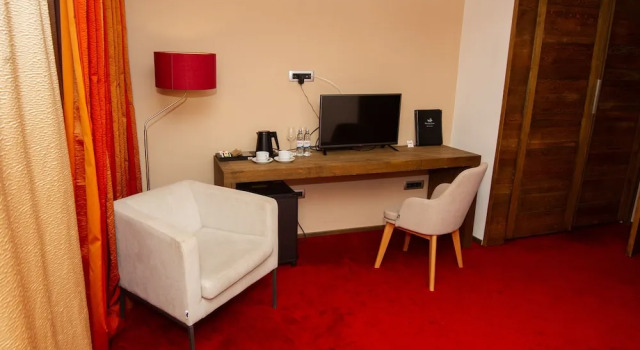 Двухместный номер Comfort с балконом и с красивым видом из окна GRANDE CASA Hotel - Međugorje