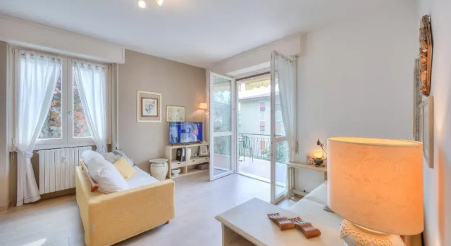 Elena Apartment - Family Friendly, Забронировать Апартаменты/квартира Отели озера Гарды с парковкой, Парковка