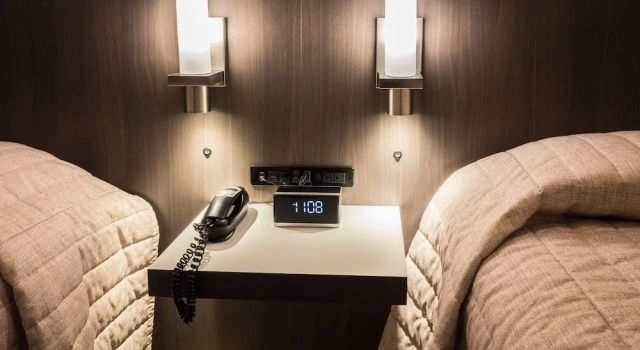 Четырёхместный номер Classic Le Chabrol Hotel & Suites