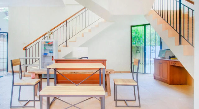 OYO 3734 Ramboe Ranca, Prenota Bed & breakfast Hotel a South Tangerang con parcheggio, Parcheggio