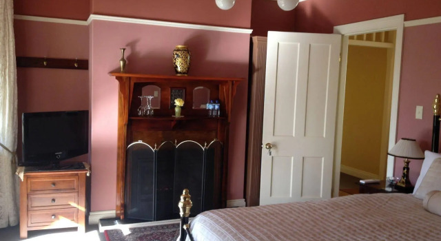 Bethany Manor Bed & Breakfast, Забронировать Отель «постель и завтрак» Леура Голубые горы