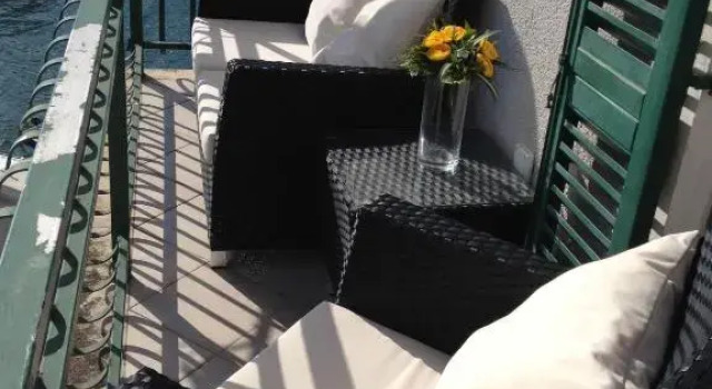 Апартаменты с видом на море Apartment Sara