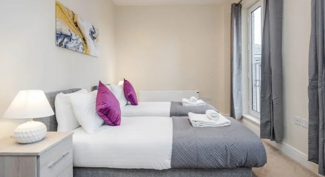 Апартаменты Standard Luxury 2 Bedroom Apartments with Parking