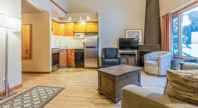 Cahilty #305 Home, Book Feriehus Sun Peaks Britisk Columbia