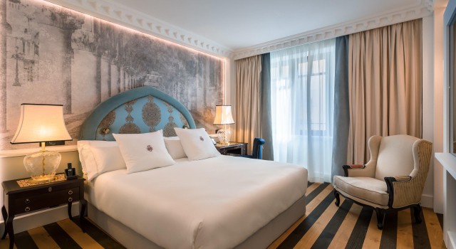 Четырёхместный люкс с 2 комнатами Gran Hotel Claridge Granada - Preferred Hotels & Resorts