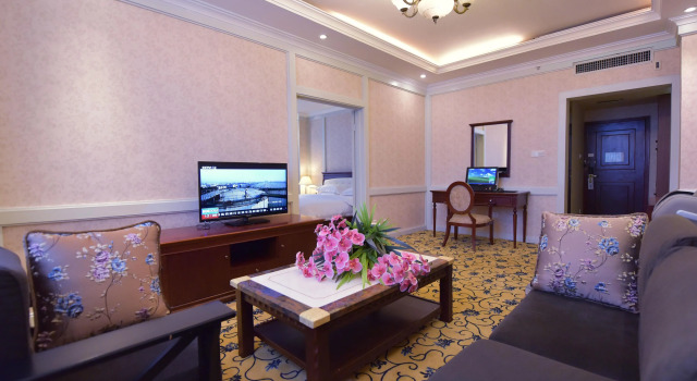 GreenTree Inn Guilin Train Station Business Hotel