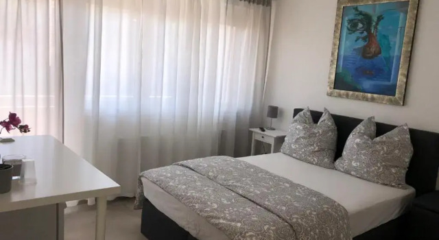 Апартаменты S-AN Daily Room Stuttgart Zentrum