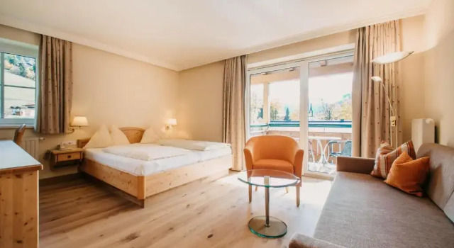 Двухместный номер Standard с балконом Hotel Guggenberger