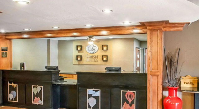 Comfort Suites Albuquerque, Rezerwuj Hotel Hotele w Nowy Meksyk ze śniadaniem, Śniadanie