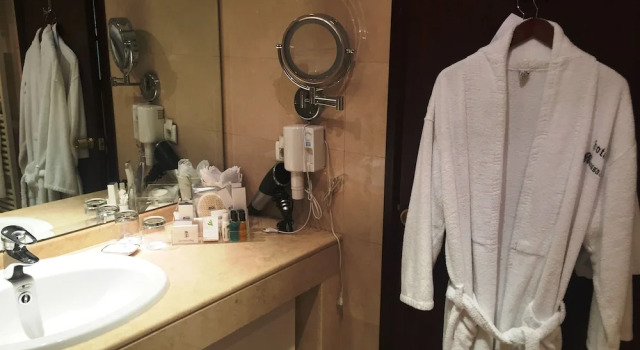 Двухместный номер Standard с балконом Massabki Hotel