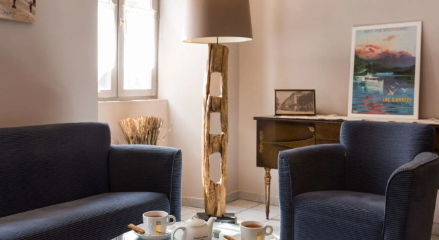 Logis Hôtel de Genève et Restaurant , Faverges-Seythenex, Забронировать Отель Отели Савойя Верхней с завтраком, Завтраки