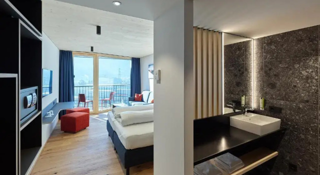 Двухместный номер Premium с балконом ALPSTADT LIFESTYLE Hotel