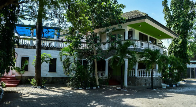 Greenwood Resort, Забронировать Курортный отель Отели Мтвапа 3 звезды, 3*
