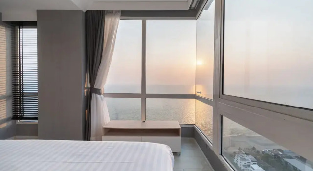 Номер Deluxe с балконом и с видом на море VERANDA PATTAYA - LUX BEACH Residence