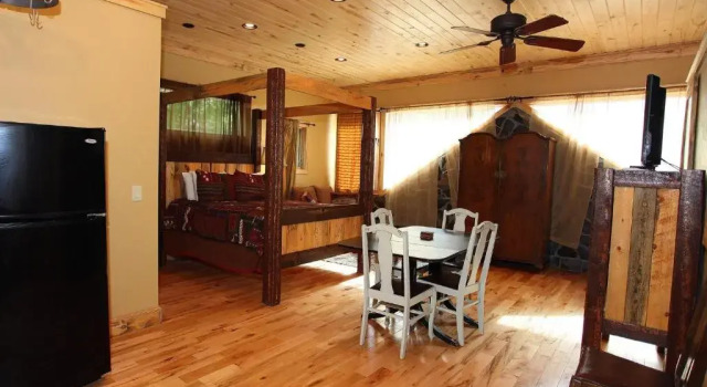 Апартаменты Lotus Mountain Suites West Suite