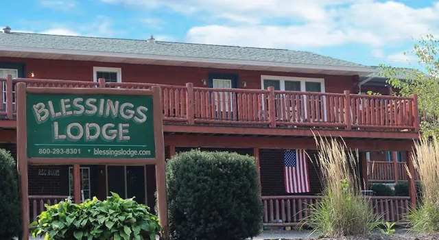 Blessing Lodge by Amish Country Lodging, Buchen Sie Hotel Millersburg Ohio