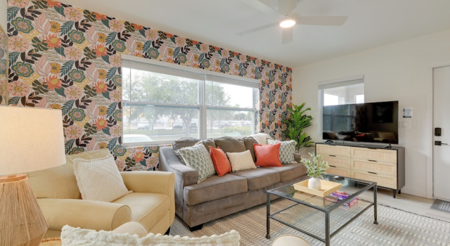 Hot Tub & Courtyard Access! North Palm Beach Home, Rezerwuj Dom wakacyjny North Palm Beach Palm Beach County