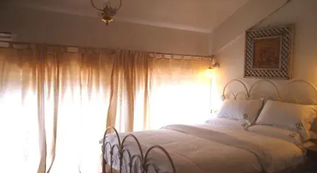 Люкс с 3 комнатами Desert Island Rose Antique Homestay (Leshan Shihao Plaza High-speed Railway Station)