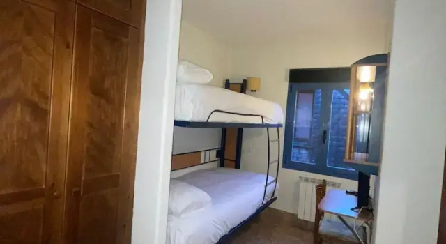 Номер Economy Hostal Nau Pradets