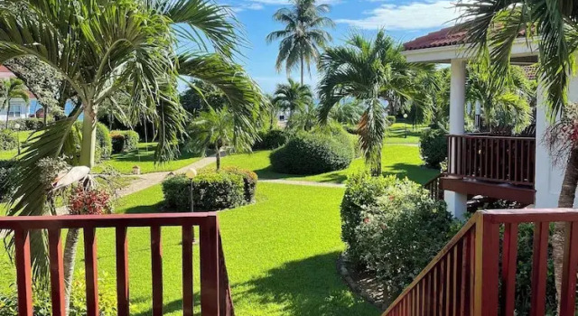 Номер Standard c 1 комнатой с видом на океан Belizean Dreams Resort