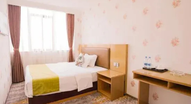 Люкс Deluxe Kaidu Hotel (Mingzhu Light Rail Station Branch)