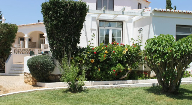 CASA BEACHCOMBER Le jardin des Arts