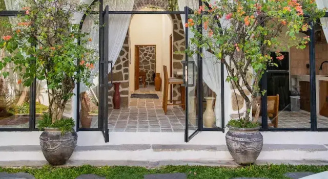 Вилла Comfortable 3BR Stylish Private Villa, Canggu