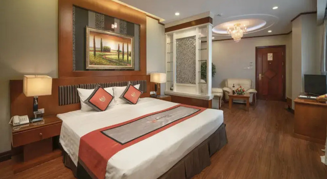 Люкс Hanoi Larosa Hotel