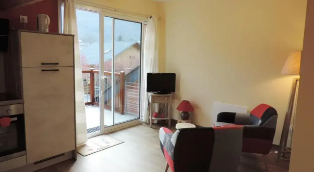 Апартаменты c 1 комнатой Le Nidouyé appartement 2 adultes UNIQUEMENT à Saint Lary Soulan