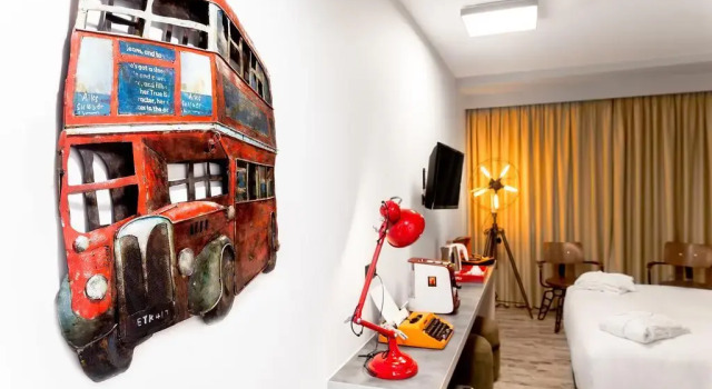 Полулюкс 360Degrees Pop Art Hotel