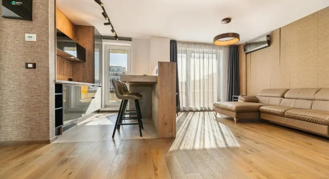 Апартаменты Deluxe с балконом Promenada Studios