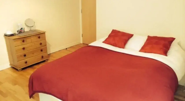 Self Catering Studio in Central London, Забронировать Отель Лондон Большой Лондон, рядом с Menier Chocolate Factory