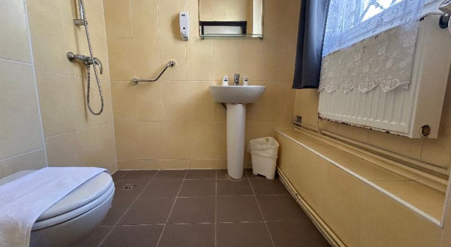 Номер Comfort Hôtel des Bains 24h 7j Paris centre à 10 min