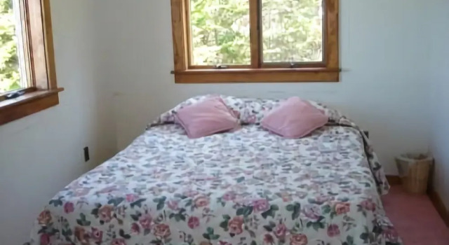 Long Island Deep Cove Cottage - Three Bedroom Home, Buchen Sie Ferienhaus  