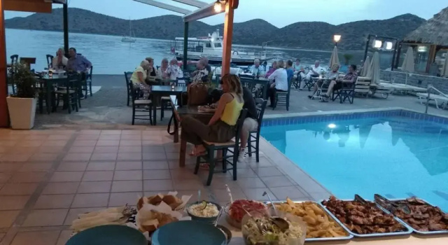 Апартаменты Hiona Seaside