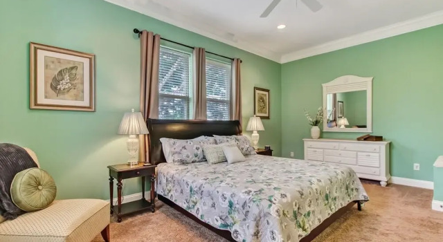 Spacious Townhome, 10 min to the Beach, Dogs OK!, Забронировать Дом для отпуска Джексонвилл-Бич Jacksonville Coast, рядом с Заповедник Крадл-Крик