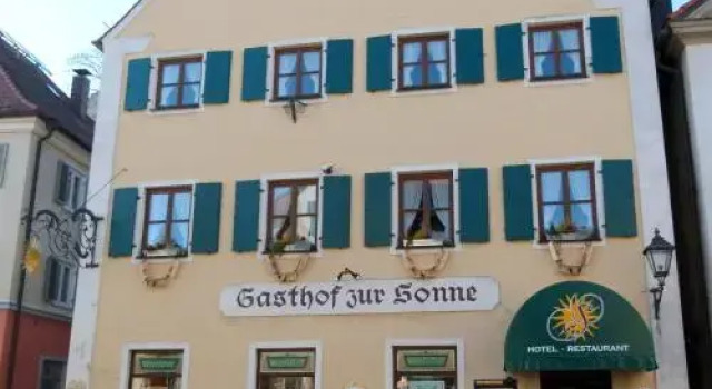 Hotel-Gasthof zur Sonne, Book Hotel Pappenheim Altmühltal