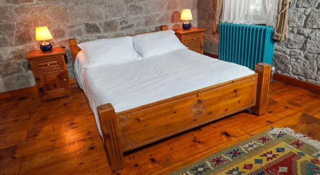 Bi̇ber Evi̇