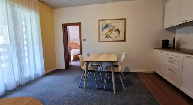 Апартаменты Superior Garni Hotel Burgleitenhof