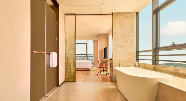 Номер Standard Hilton Garden Inn Zhongshan South